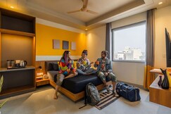 The Hosteller Delhi, International Airport