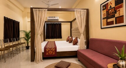 Roomssolution Patna Room Type - Premium Room Roomssolution Patna Room Type - Premium Room