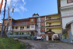 Rufina Royal Lachung A Pure Veg Hotel