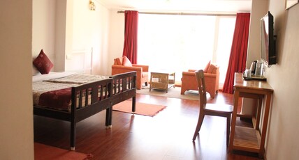 Misty Meadows Room Type - Standard Room