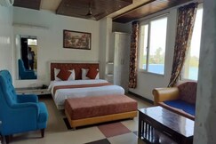 FabHotel Prakash & Sons