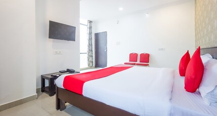 Hotel O Alpine Glow Heights Room Type - Deluxe