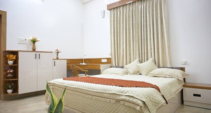 Namami palace Room Type - Bedroom