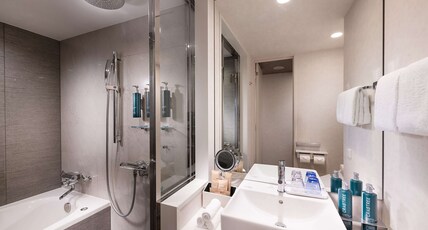 DoubleTree by Hilton Tokyo Ariake Room Type - 2 TWIN DELUXE ROOM