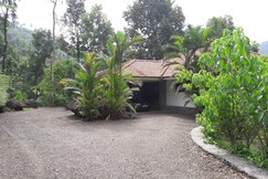 Colonel's Retreat