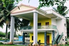 Blue Moon Homestay