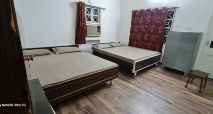 Aaditya Ashram Sewa Samiti Homestay Room Type - Family AC Room