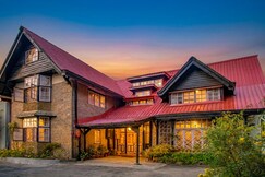 StayVista at Northwood Cottage - A Heritage Retreat