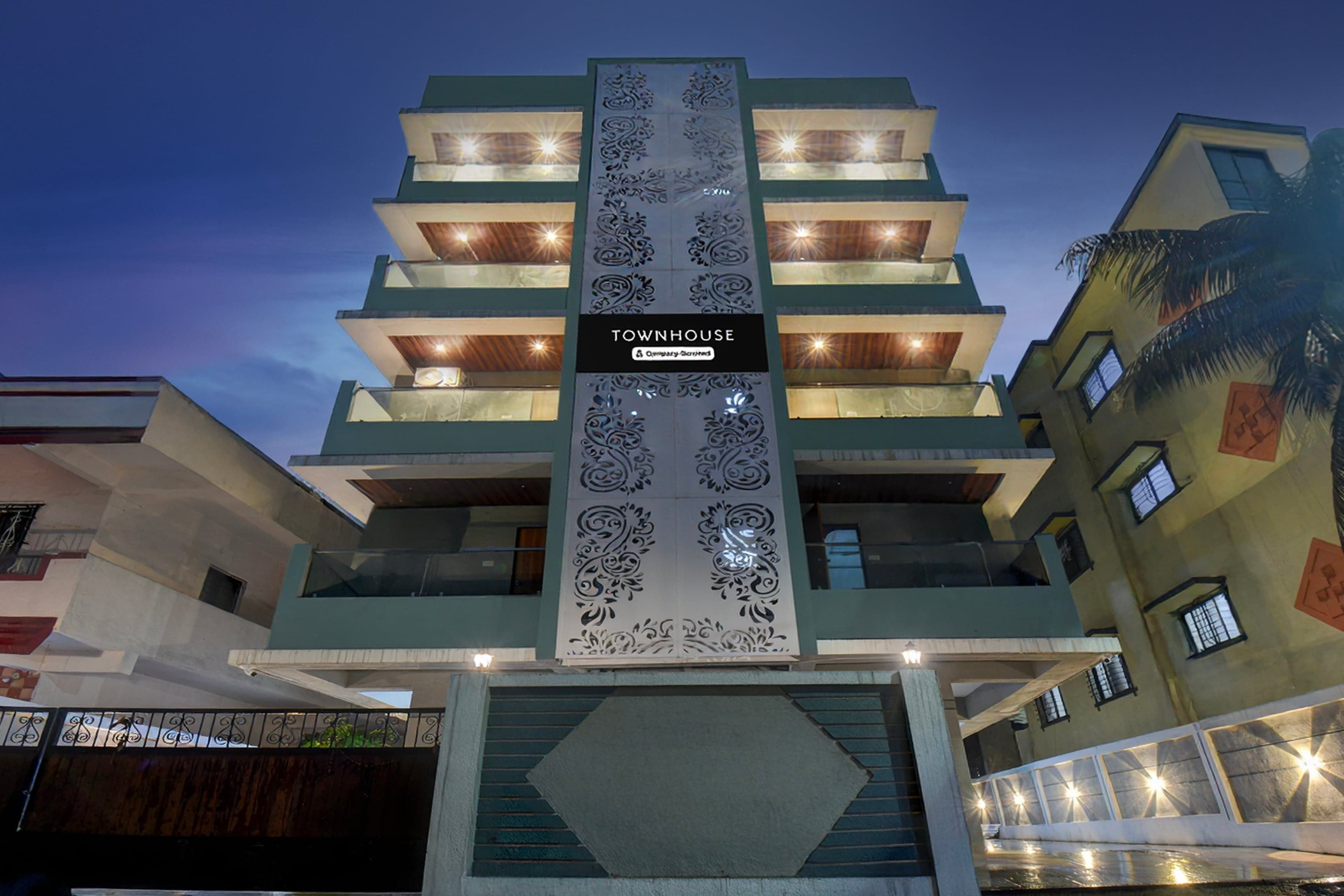 Super Townhouse Pimple Nilakh Pune - Tap to explore photos