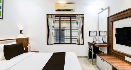 Hotel O R JOHNSON Room Type - Classic