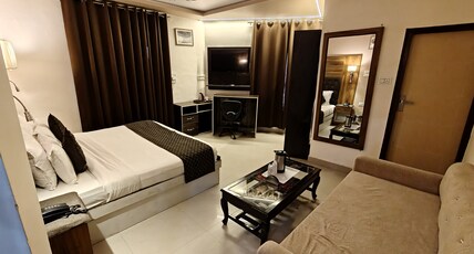 The Reverent Ganga Room Type - Maharaja Room-River View