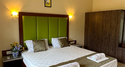 Hotel Riverside Room Type - Deluxe Ac Room