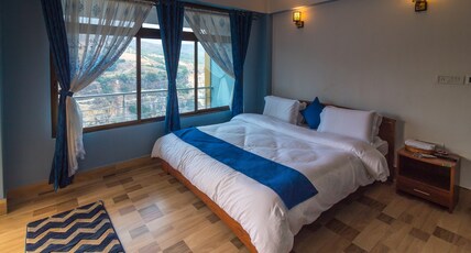 Labana Hotel Room Type - Deluxe Double Beds Room with Mountain View