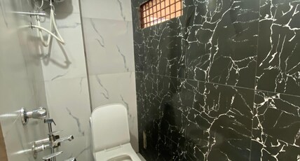 Sharma Home Stay Ujjain Room Type - Room 201/Four Bed/First Floor (AC)