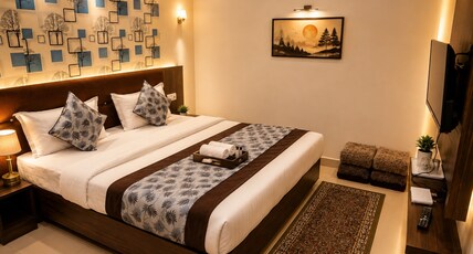 Hotel LASA Residency Room Type - Deluxe Room