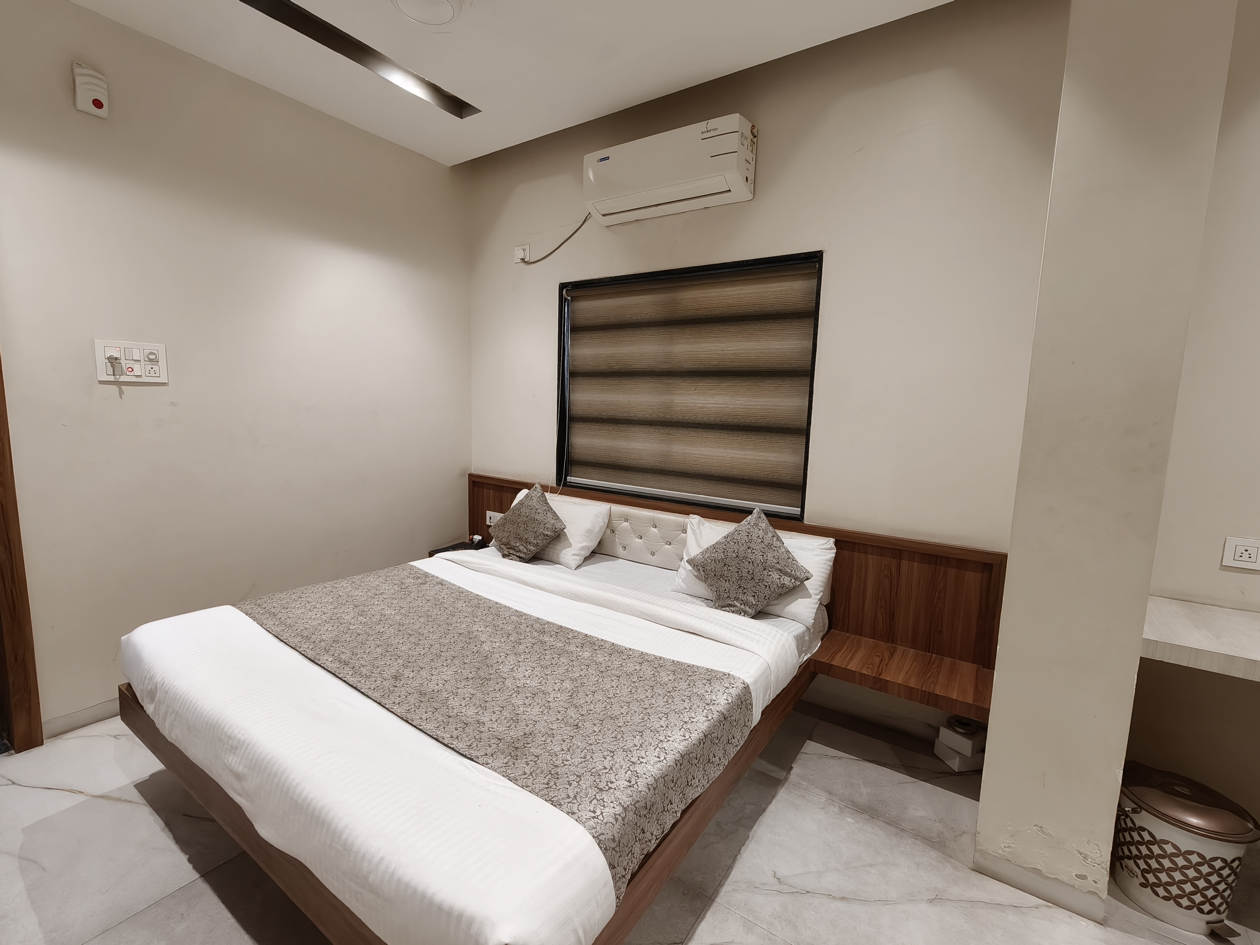 Hotel Spy Ahmednagar - Tap to explore photos
