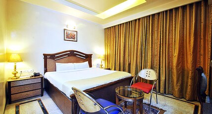 Hotel Zeeras Room Type - Deluxe Room