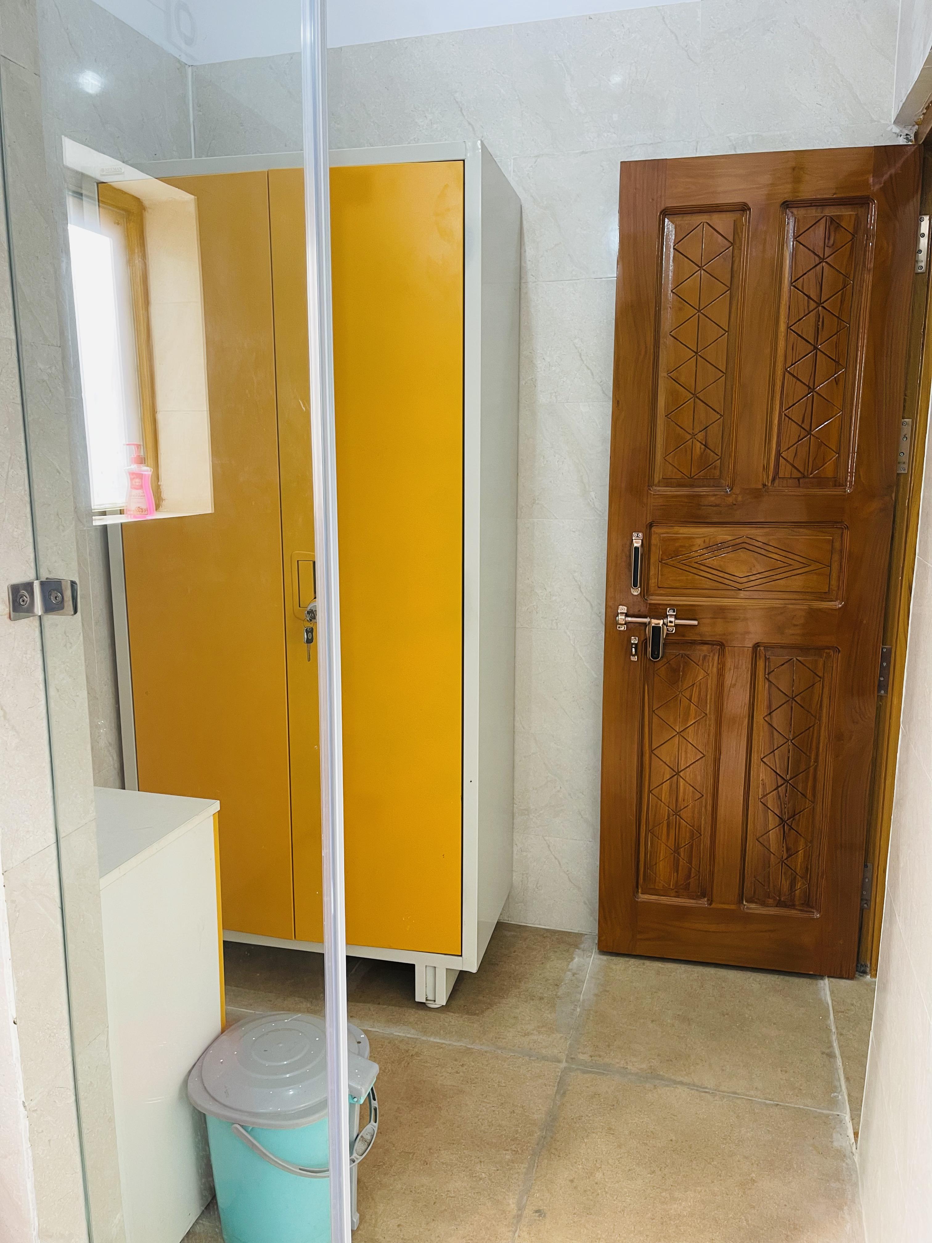 Rajwada Palace
Luxurious 7 bhk property - Tap to explore photos