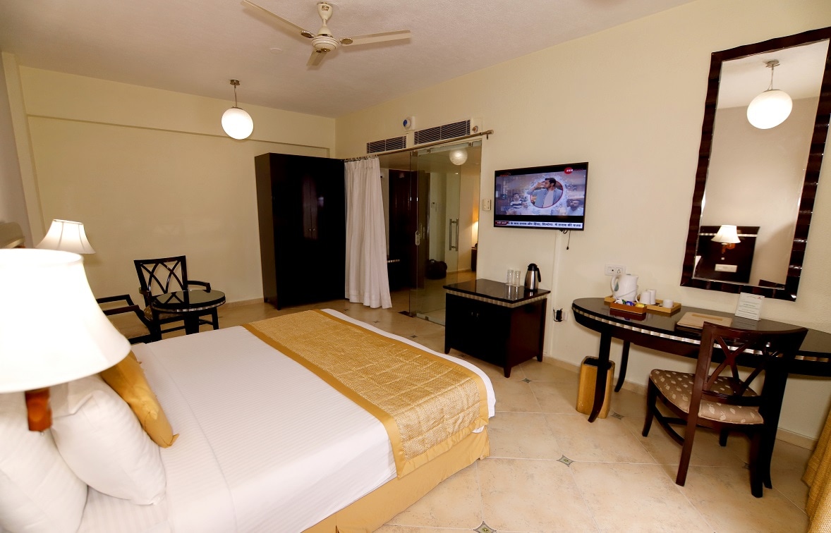 The White Hotel Katra, Vaishnodevi - Tap to explore photos