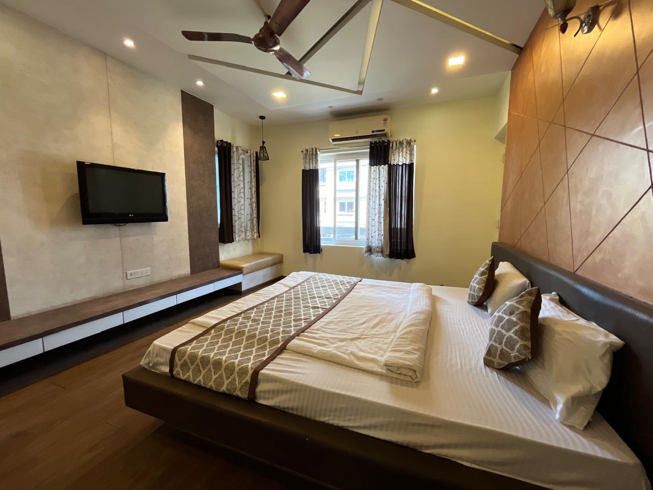 Lily 104 3BHK Luxury Entire Apartment - Tap to explore photos