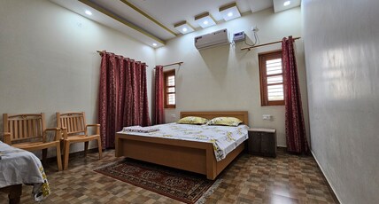 Bora's Homestay Room Type - Deluxe Room