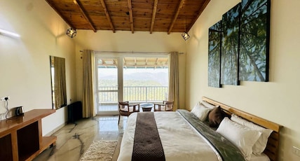 Shree Parijat Resort - Luxury Resort in Mukteshwar Room Type - Elite Deluxe Himalayan View Room with Balcony Shree Parijat Resort - Luxury Resort in Mukteshwar Room Type - Elite Deluxe Himalayan View Room with Balcony