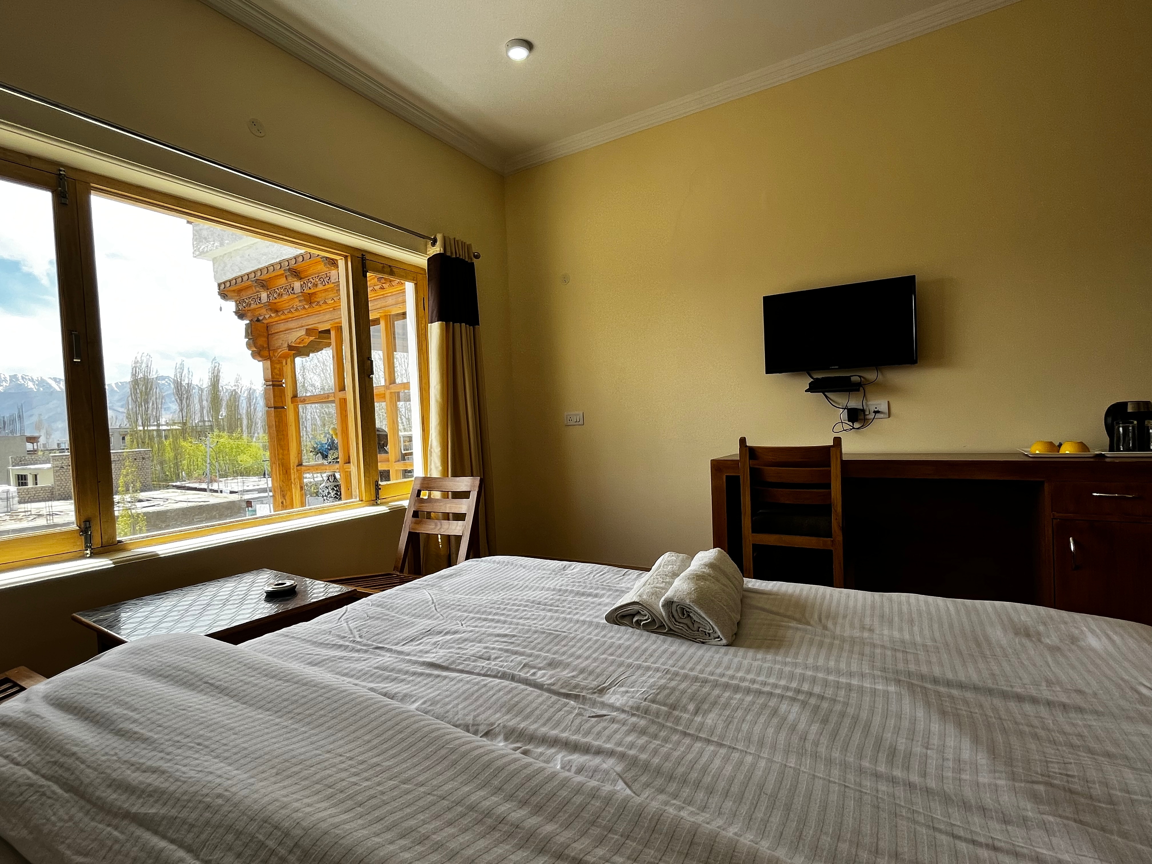 16 Arahat Guest House - Tap to explore photos