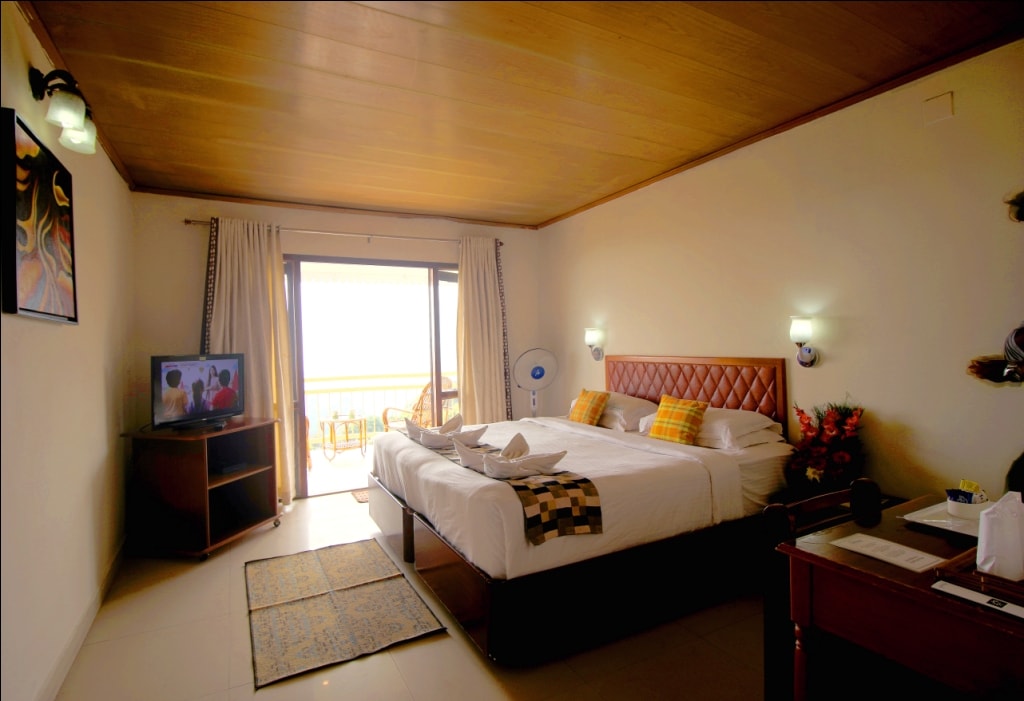 Deshadan Mountain Resort- The highest resort in Munnar - Tap to explore photos