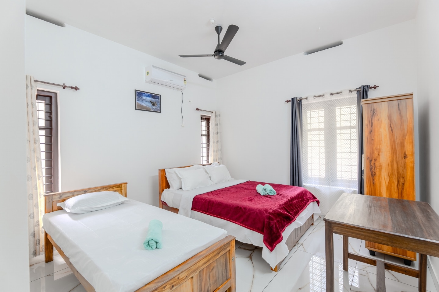 REDCLIFF HOMESTAY VARKALA by I hospitality Group - Tap to explore photos
