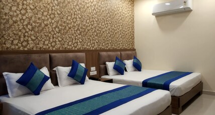 Hotel SS Royal Room Type - Family Room-4 Bed