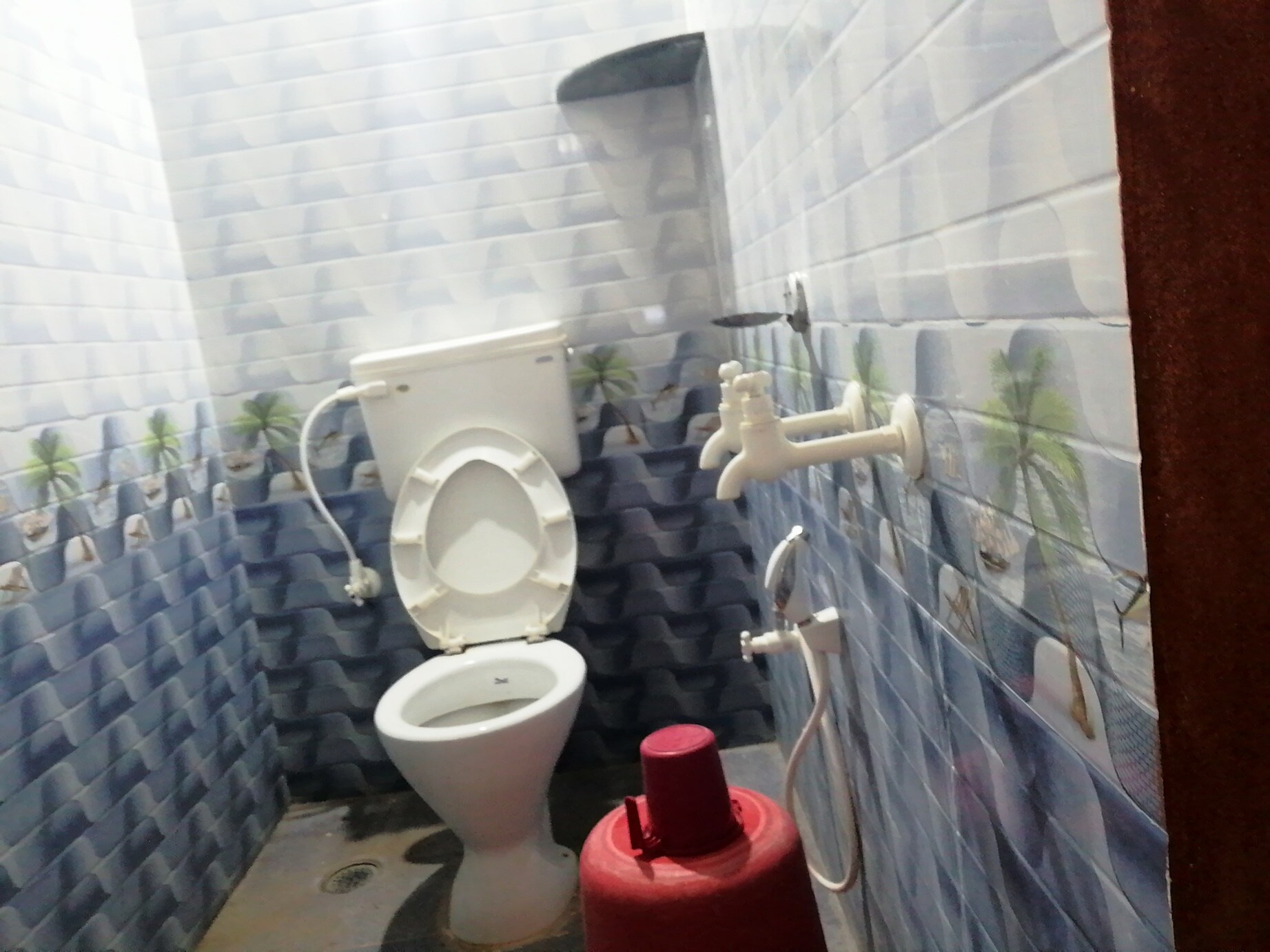 Naada Hani Homestay - Tap to explore photos