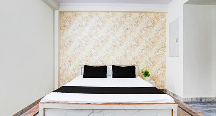HOTEL O THE ROYALL RESIDENCY Room Type - Classic