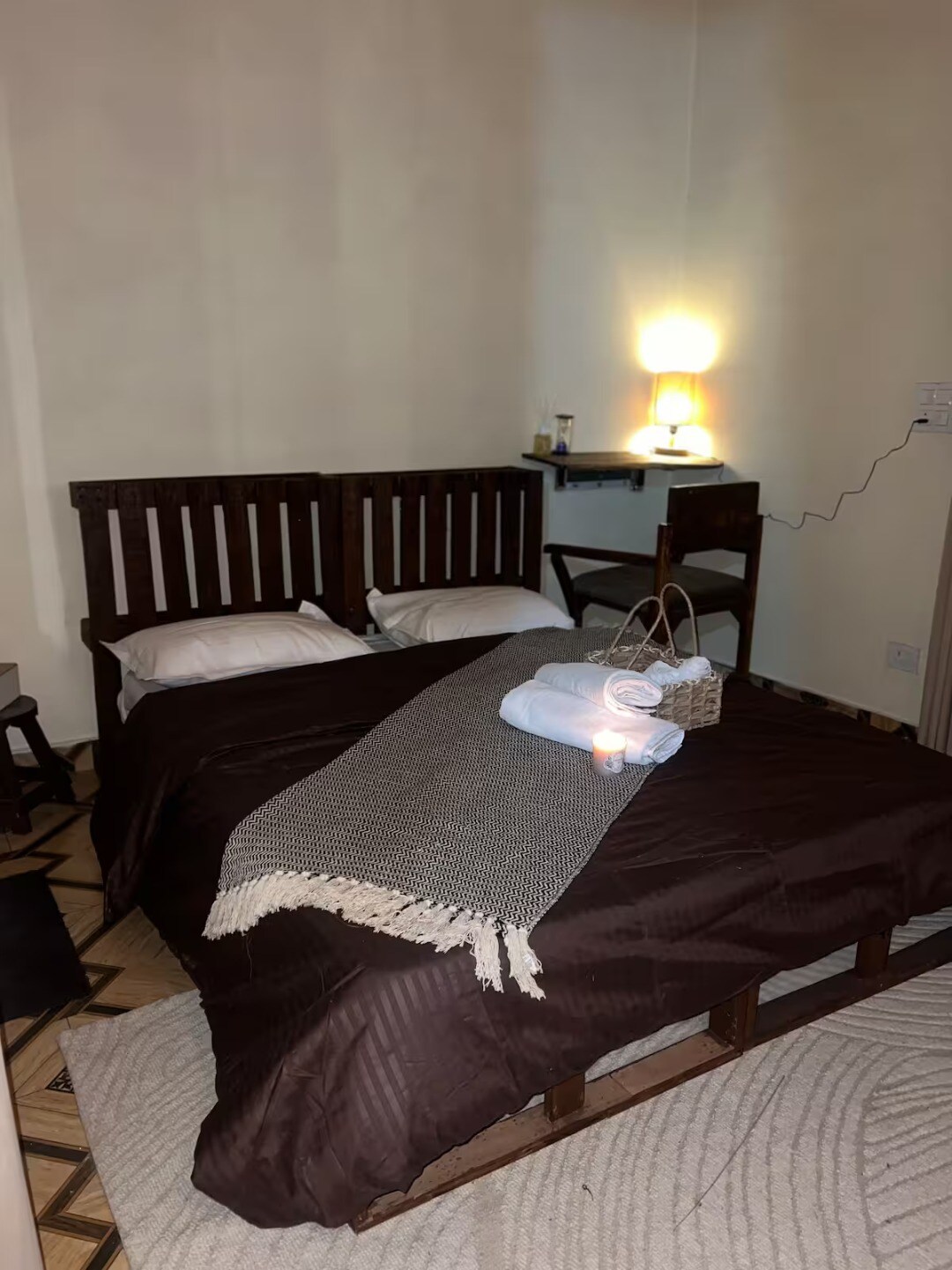 Twilight MallRoad1KM|Main Landour|Entire Villa|Balcony|2BHK - Tap to explore photos