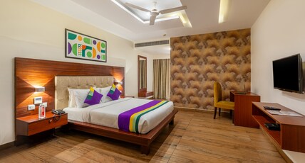 Treebo Premium Runway Suites, Marathahalli Room Type - Deluxe Family Room