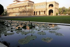 Nilambag Palace Hotel