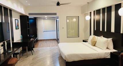 Hotel Kadamb Tree Room Type - KADAMB SUITE
