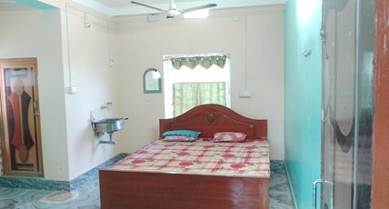 P. R ABASIK GUEST HOUSE Room Type - Bedroom 9