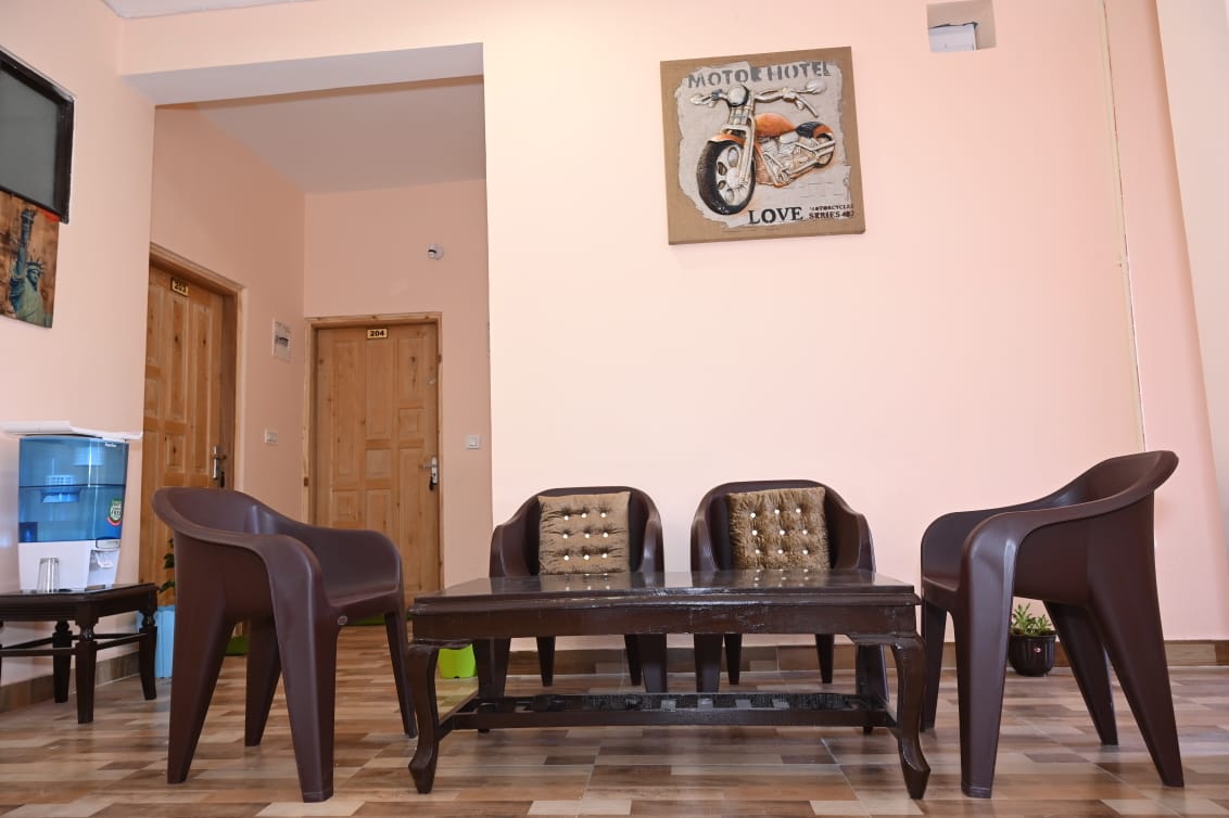 New in Vogue Homestay | Kitchen & Wi-Fi - Tap to explore photos