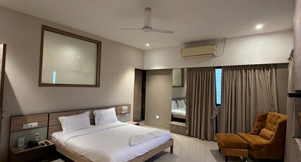O'NEST PEARL Room Type - Grand Suit Ac Room