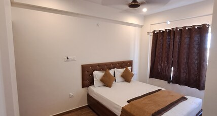 Meadows Inn Room Type - Suite Room