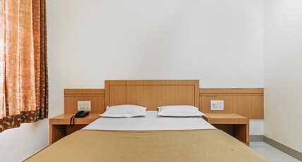 Hotel Sai Smita Room Type - Deluxe Double Bed AC Room