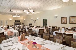 Ivey Spencer Leadership Centre, a Dolce by Wyndham