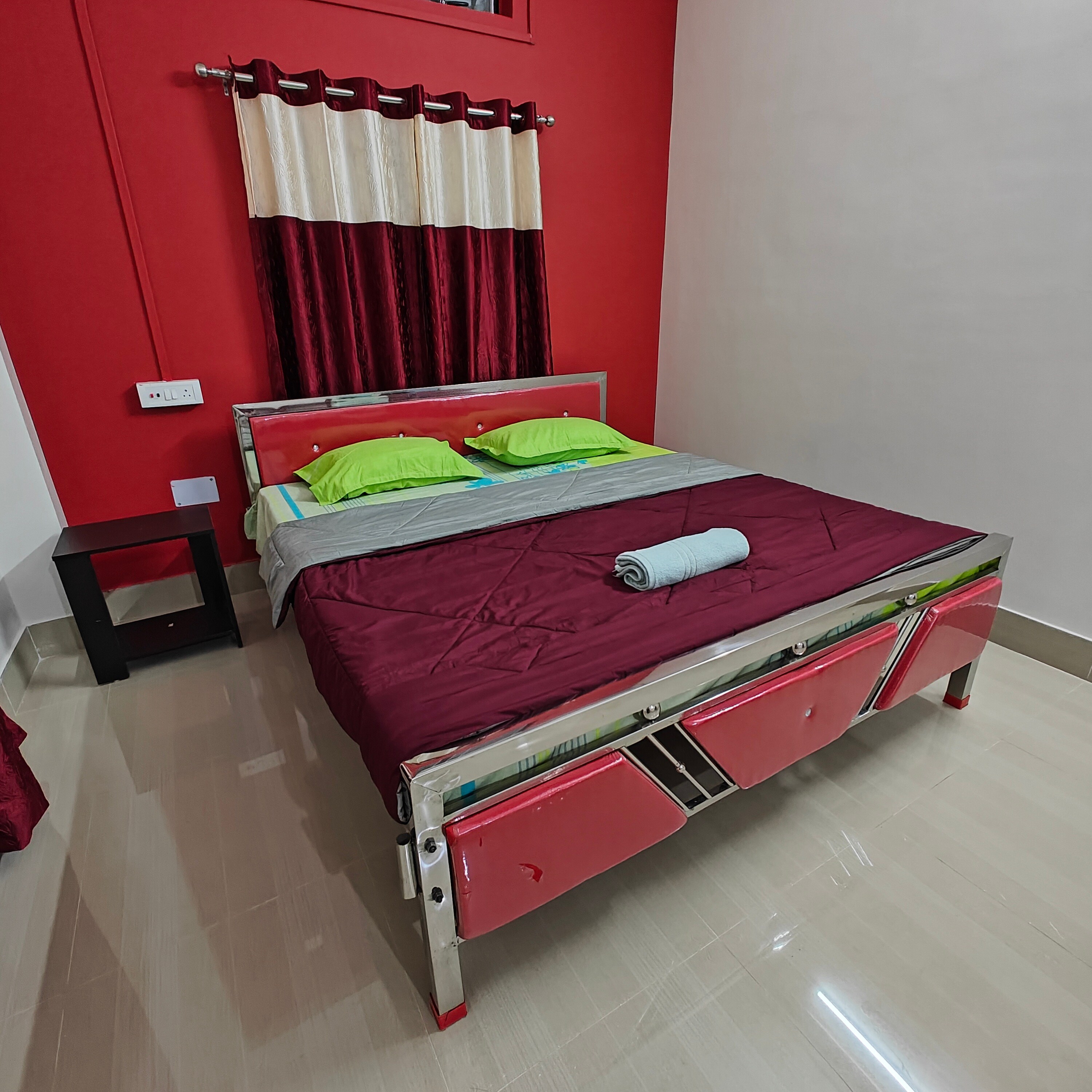 Harmony Homestay B 1BHK w AC Wi fi - Tap to explore photos
