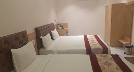 Onella Regency Room Type - Family Room (Ground Floor) (2 Queen Double Bed)