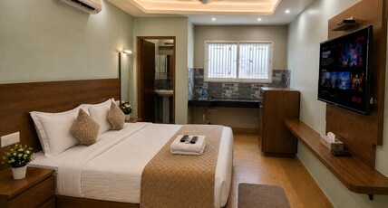 Hotel TRS Royal Ruby Retreat Room Type - Royal Deluxe AC Room