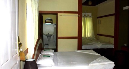 Tree Top Resort to Tree Top Resort Near Silent Valley Room Type - Superior Cottage