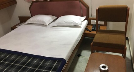 Hotel GRG Room Type - Economy Non Ac Room