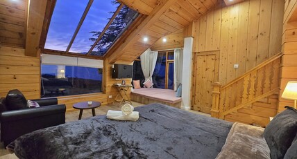 Hygge Home Manali Room Type - Stargazing Valley View Room