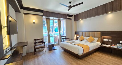 Golden Peaks Hotel & Restaurant Room Type - DELUXE ROOM