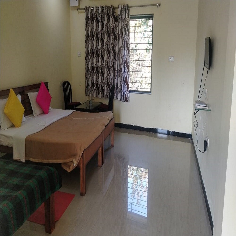 Raghav Jungle Camp Resort - Tap to explore photos